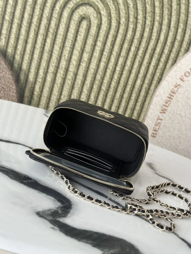 Chanel Cosmetic Bags SunProtective 53296