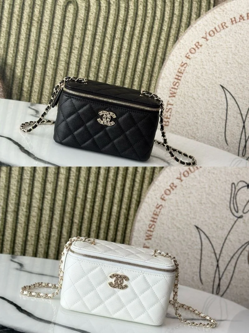 Chanel Cosmetic Bags SunProtective 53296