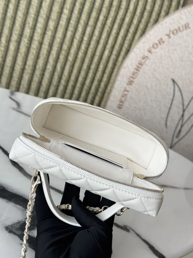 Chanel Cosmetic Bags Unisex 53327
