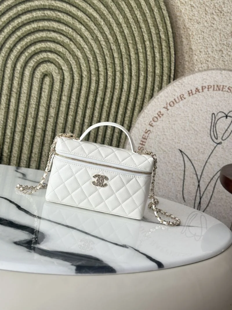 Chanel Cosmetic Bags OnTrend 53293