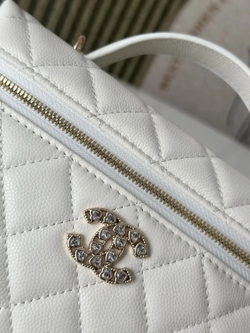 Chanel Cosmetic Bags OnTrend 53293