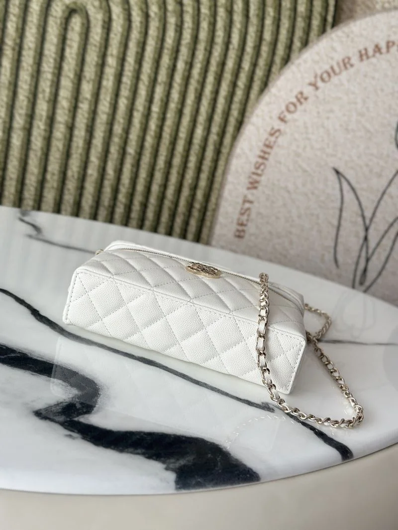 Chanel Cosmetic Bags OnTrend 53293