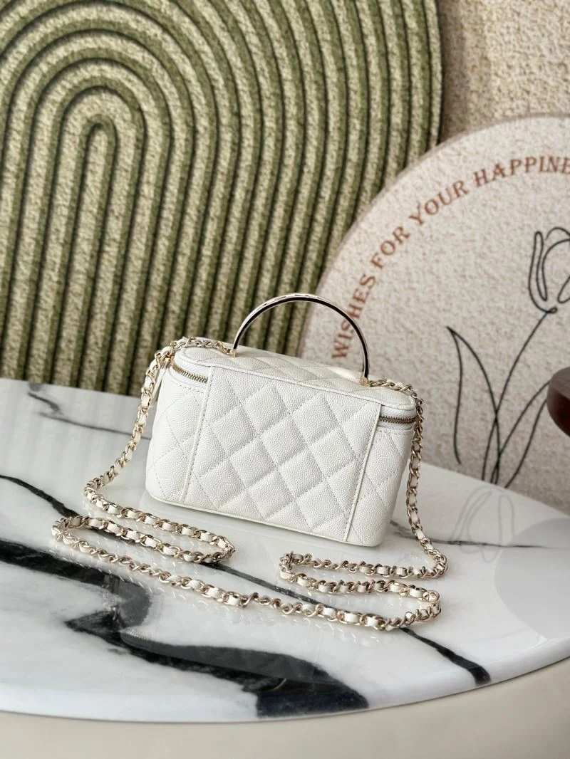 Chanel Cosmetic Bags Comfortable 53281