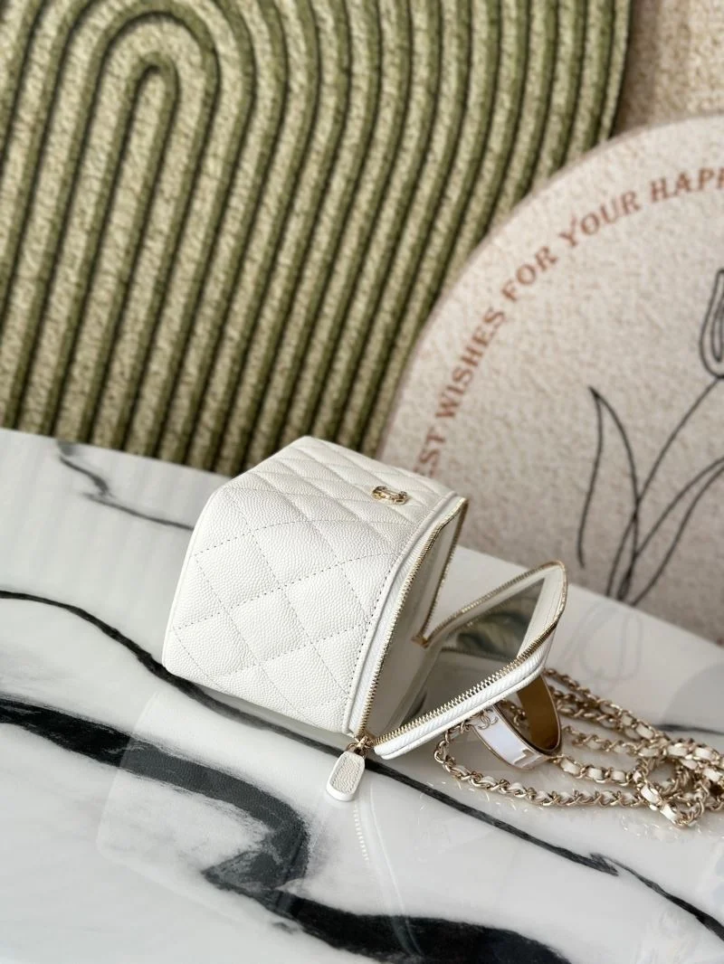 Chanel Cosmetic Bags Comfortable 53281