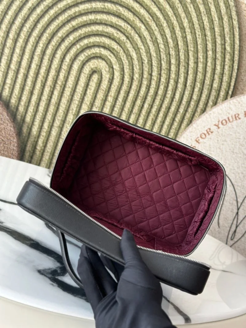 Durable Chanel Cosmetic Bags 53283