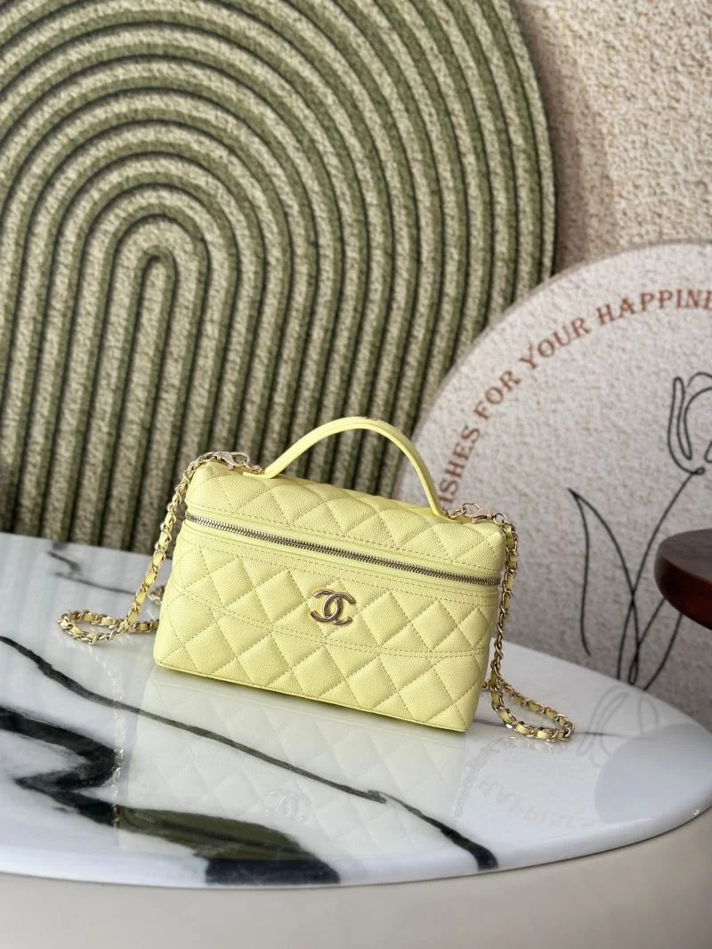 Affordable Chanel Cosmetic Bags 53275