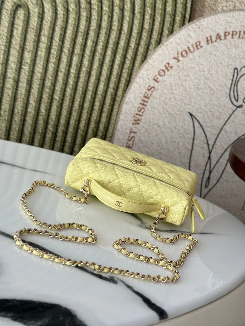 Affordable Chanel Cosmetic Bags 53275