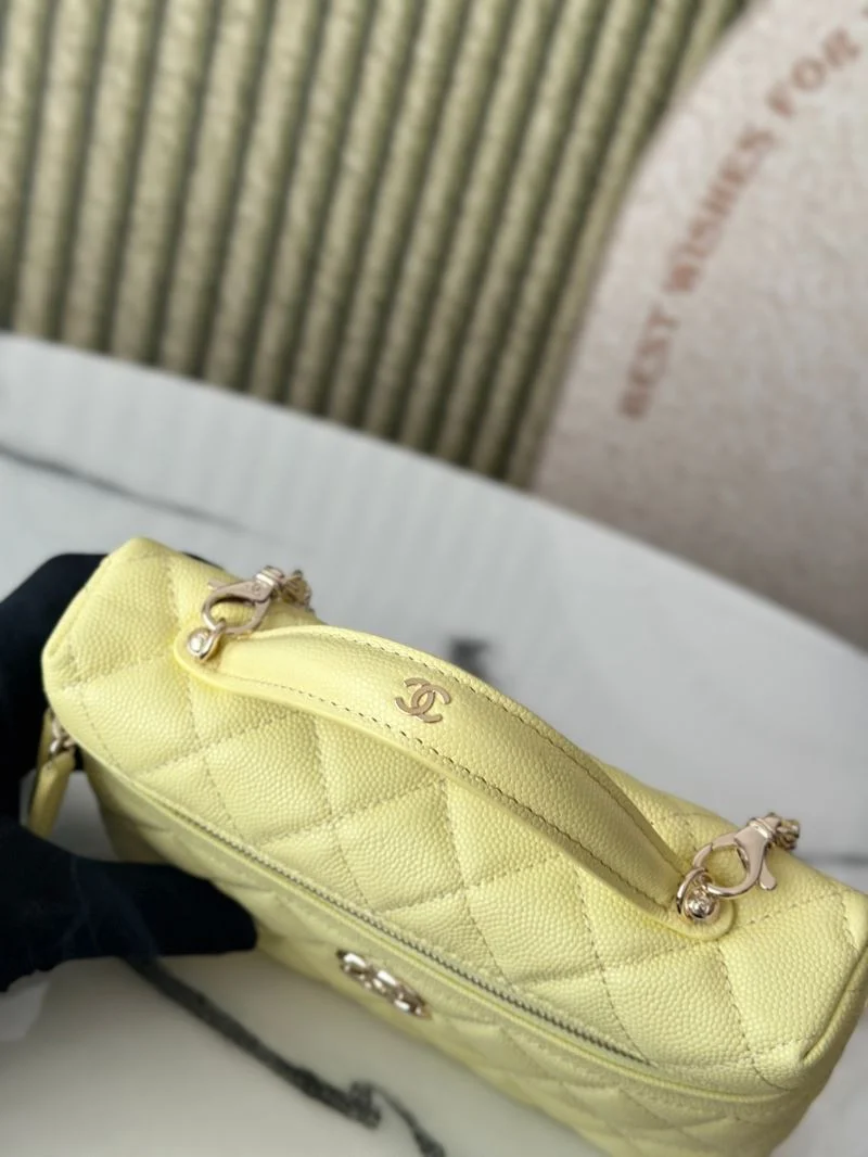 Affordable Chanel Cosmetic Bags 53275