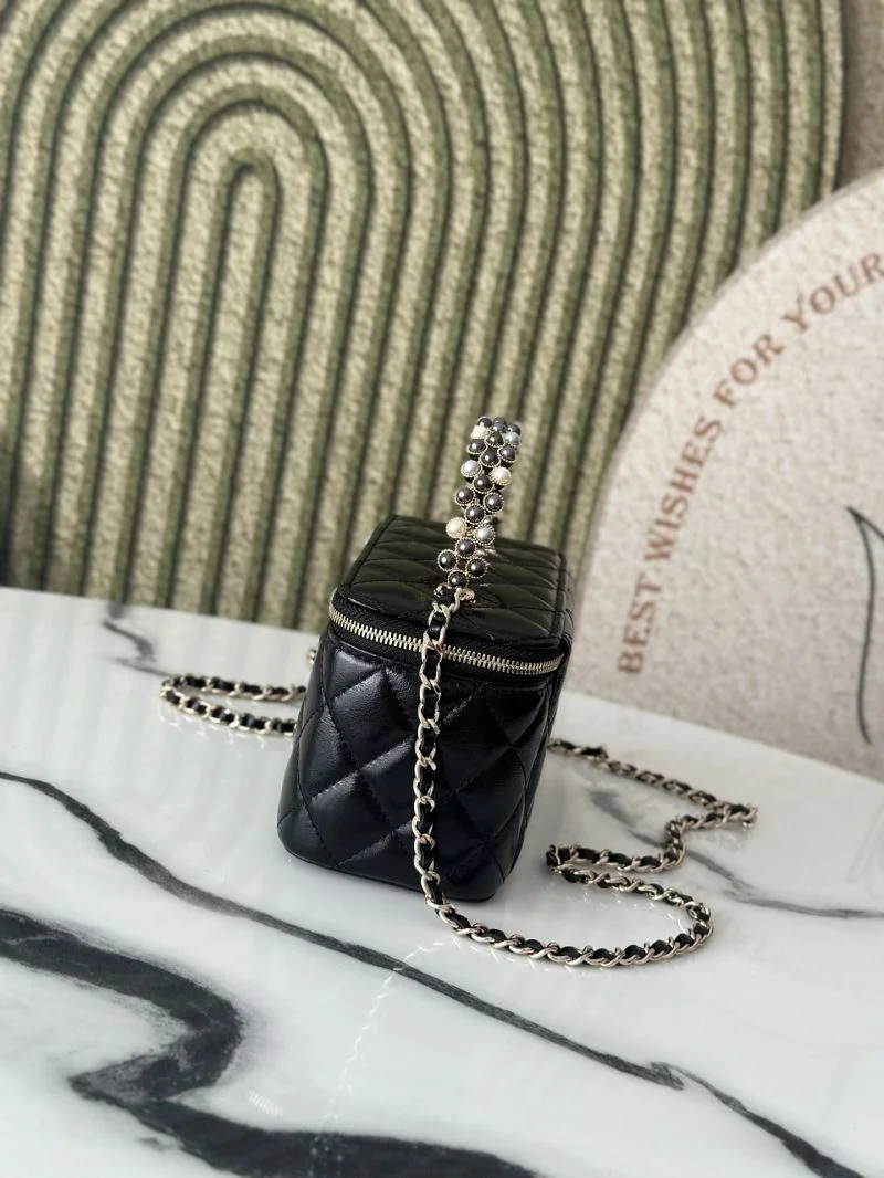 Timeless Chanel Cosmetic Bags 53277
