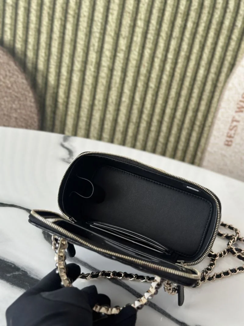 Timeless Chanel Cosmetic Bags 53277