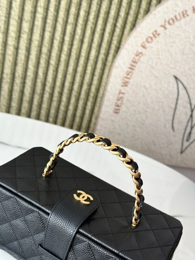 Chanel Cosmetic Bags Resilient 53269