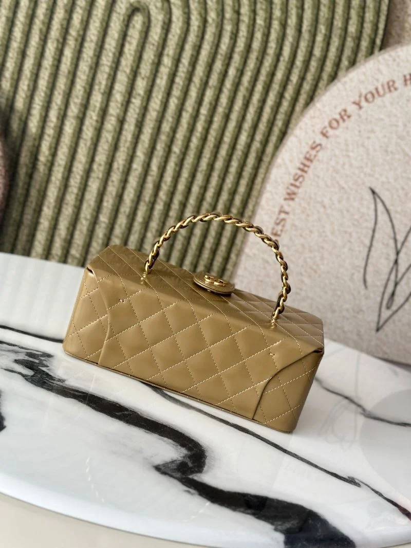 Chanel Cosmetic Bags Bright 53267
