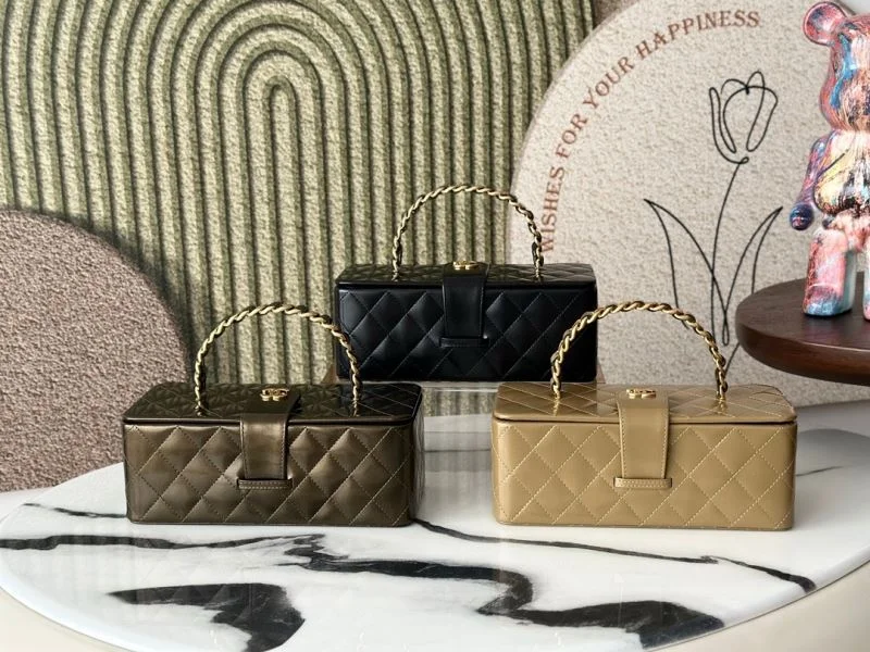Chanel Cosmetic Bags Bright 53267