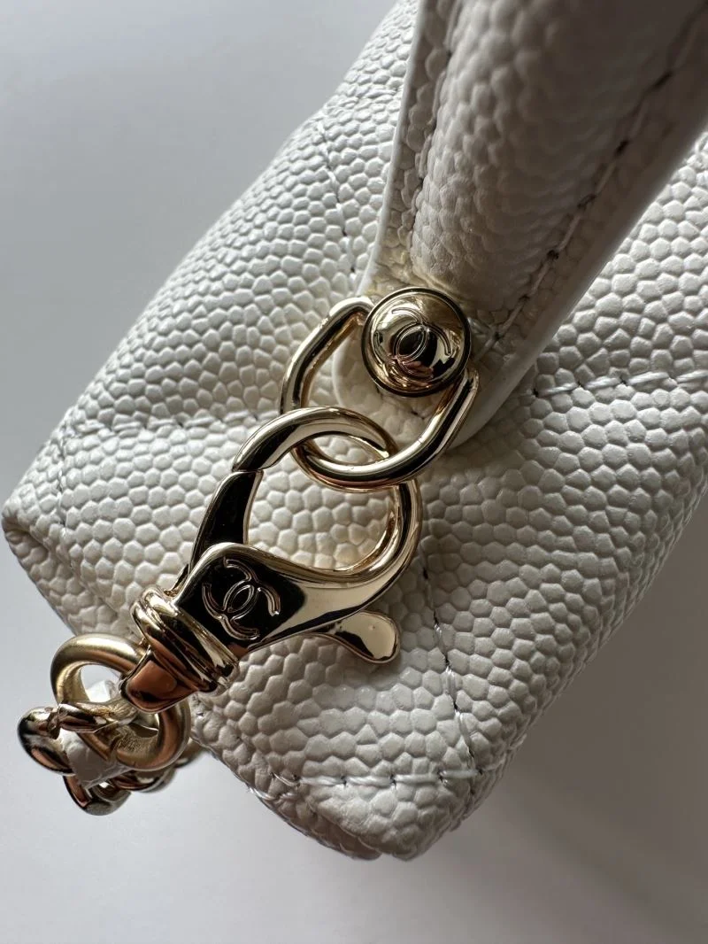 Chanel Cosmetic Bags Minimalist 53298