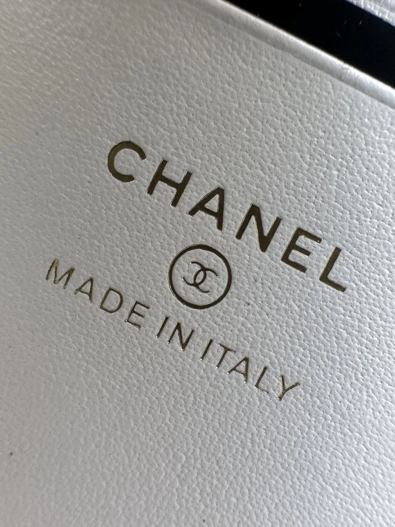 Chanel Cosmetic Bags Minimalist 53298