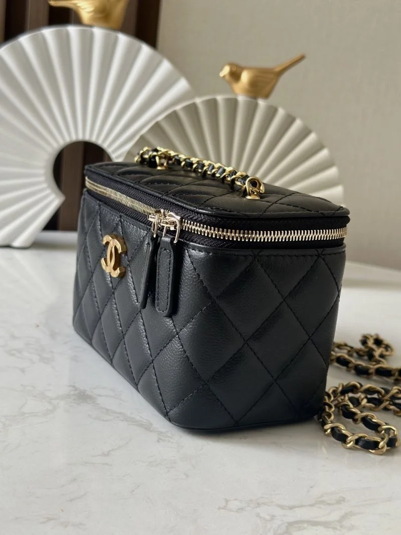 Chanel Cosmetic Bags Durable 53260