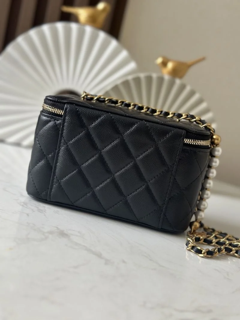 Chanel Cosmetic Bags Durable 53260