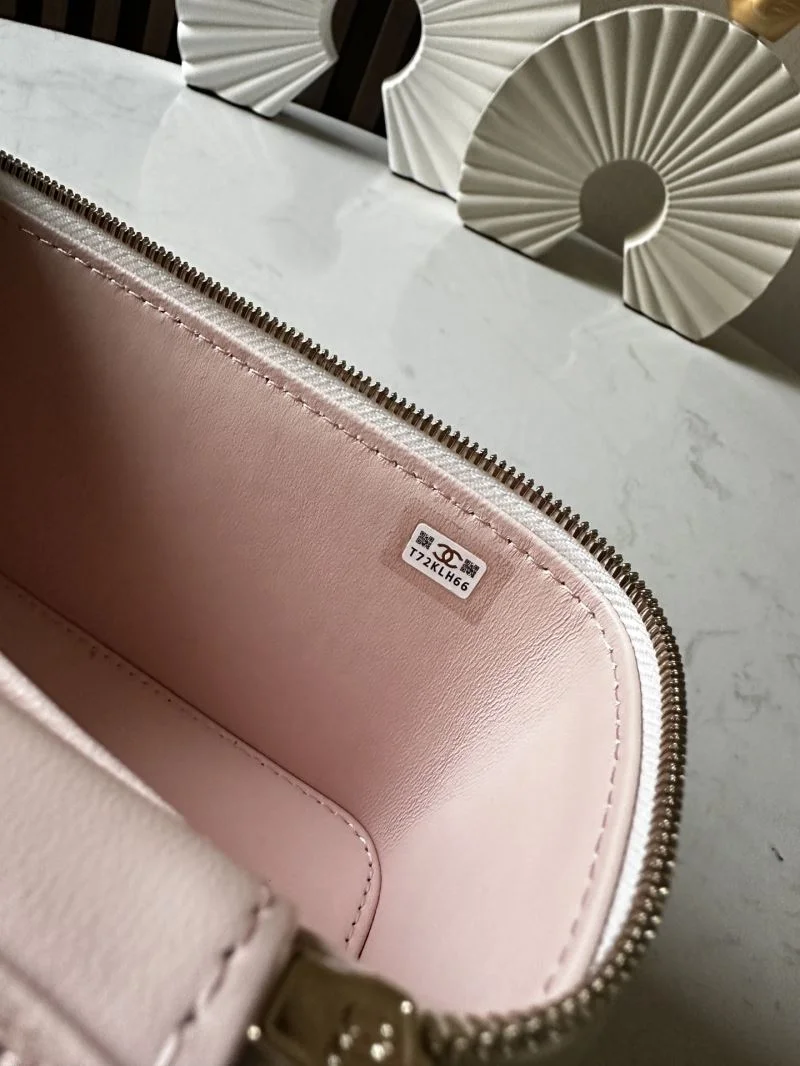 NewStyle Chanel Cosmetic Bags 53257