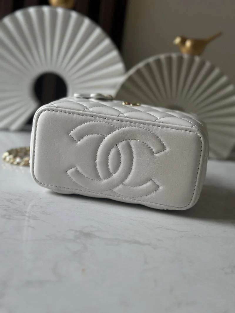 Chanel Cosmetic Bags Breathable 53286