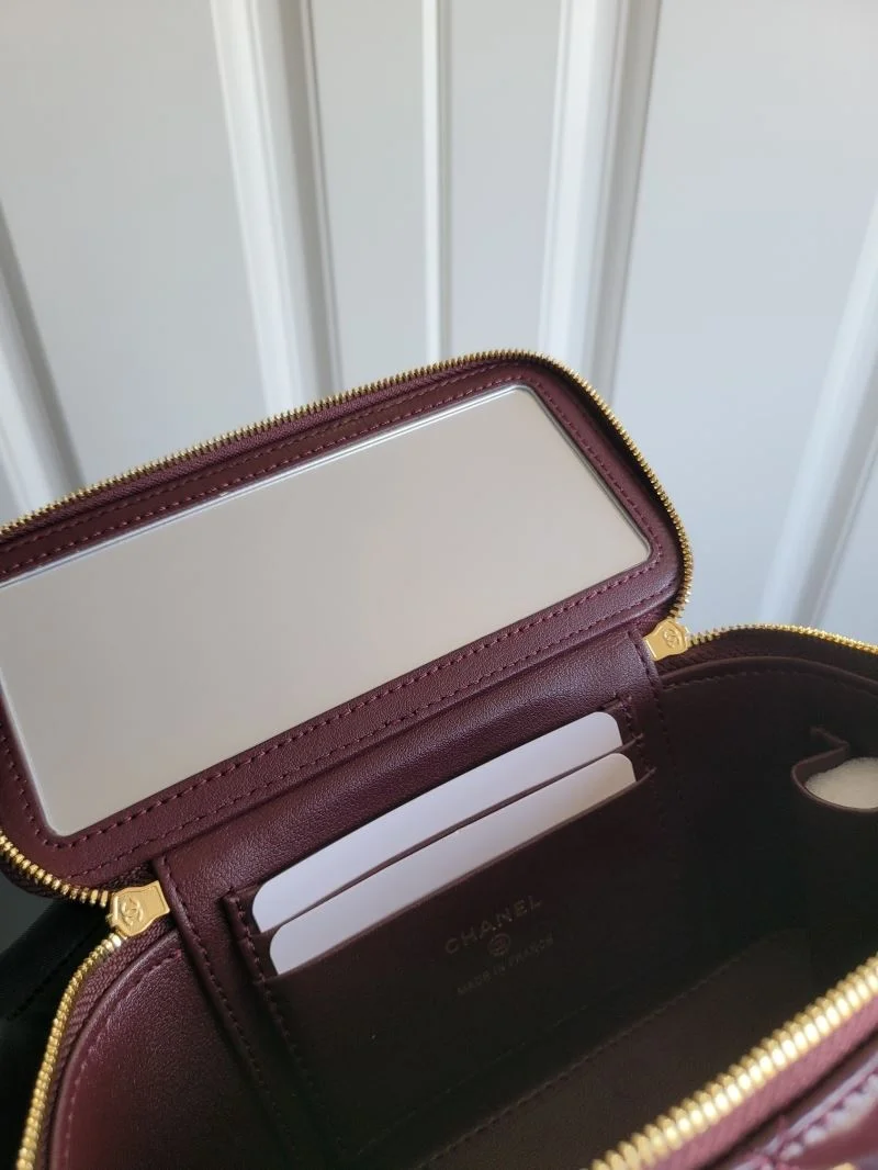 Chanel Cosmetic Bags UrbanStyle 55125