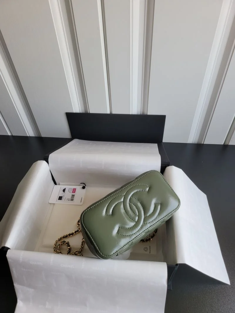 Chanel Cosmetic Bags Durable 55130