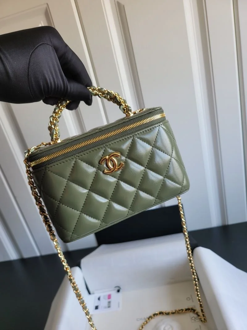 Chanel Cosmetic Bags Durable 55130