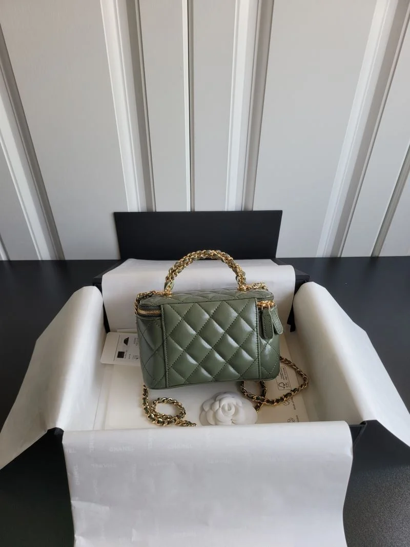 Chanel Cosmetic Bags Durable 55130