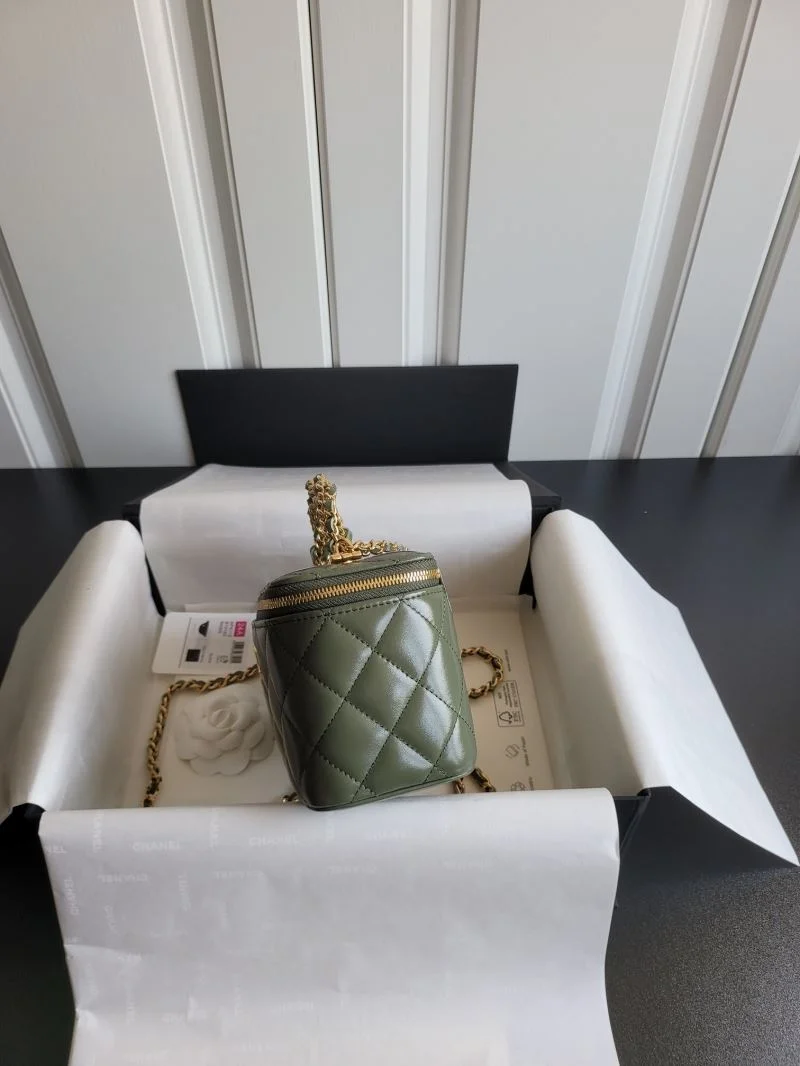 Chanel Cosmetic Bags Durable 55130