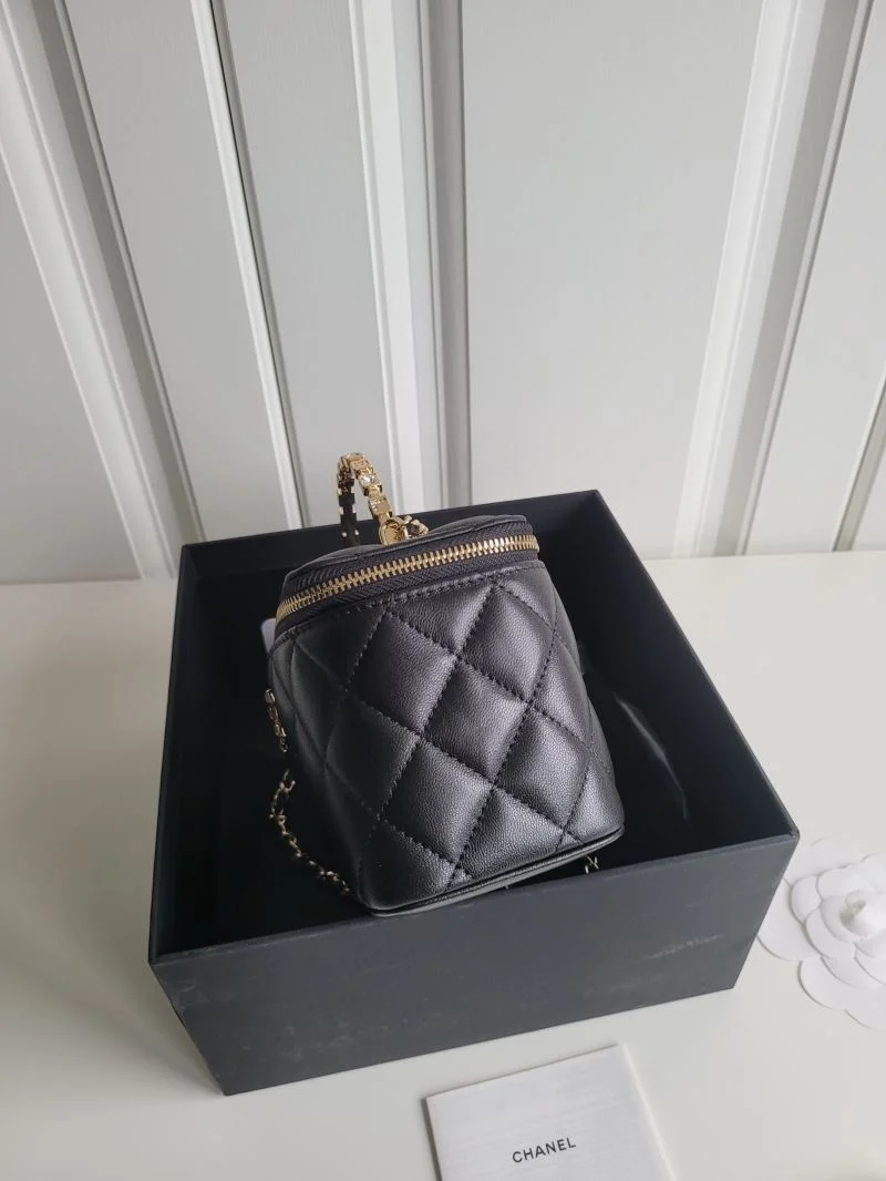 WrinkleFree Chanel Cosmetic Bags 55126
