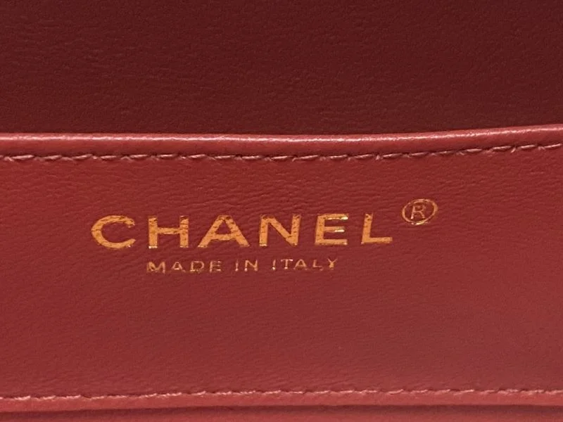 Chanel Cosmetic Bags Refined 55116