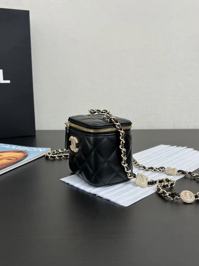 Chanel Cosmetic Bags NewStyle 55111