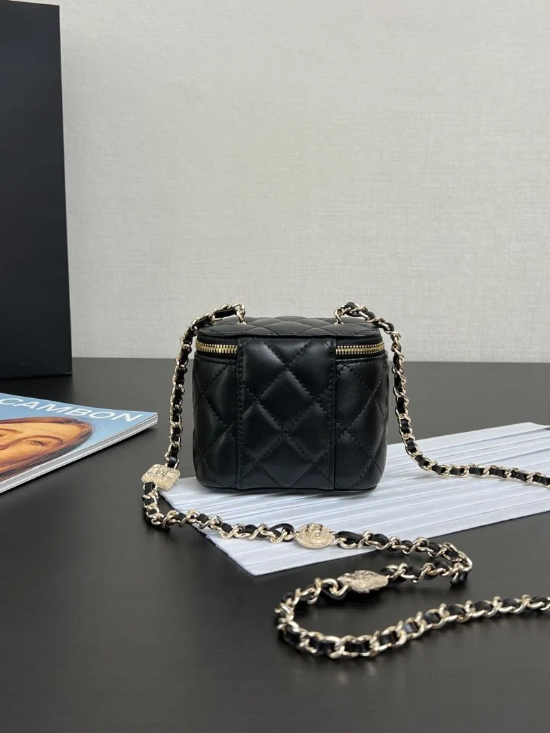 Chanel Cosmetic Bags NewStyle 55111