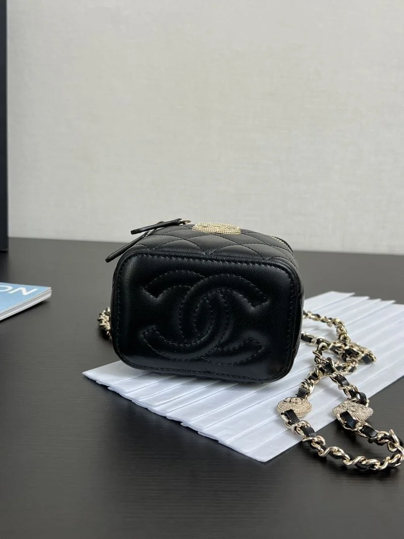 Chanel Cosmetic Bags NewStyle 55111