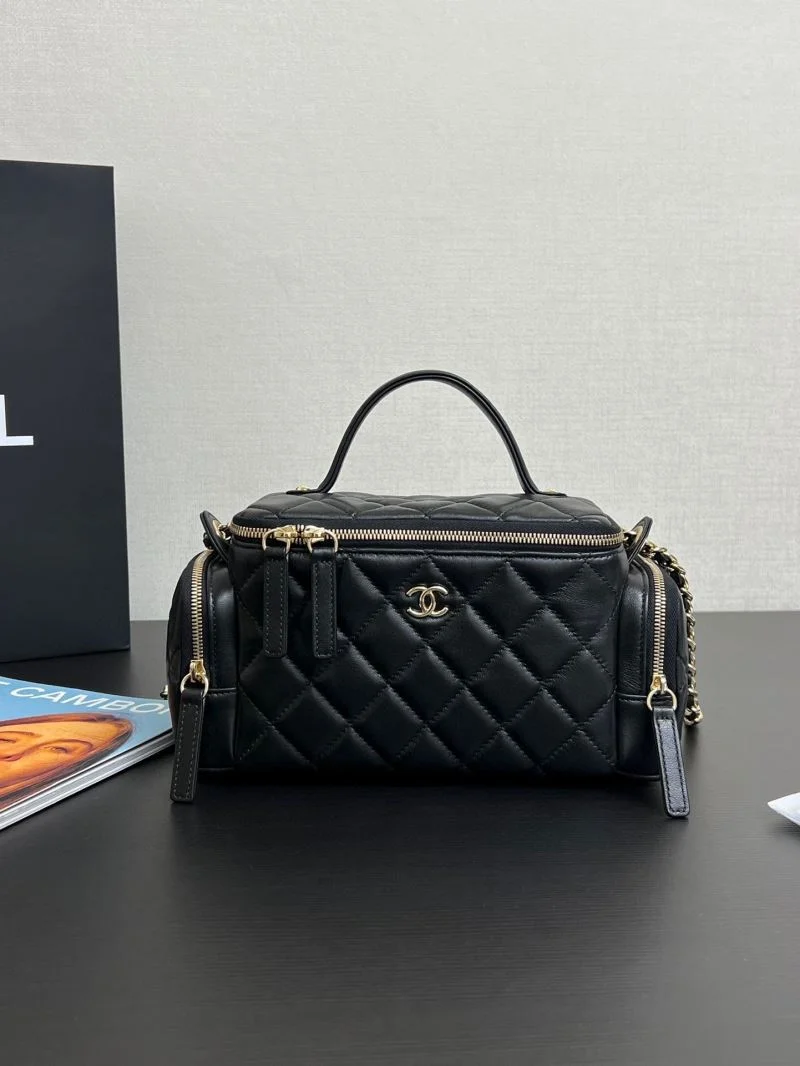 Sustainable Chanel Cosmetic Bags 55107