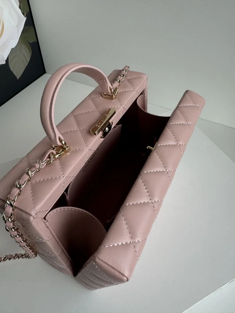 Breathable Chanel Cosmetic Bags 55131