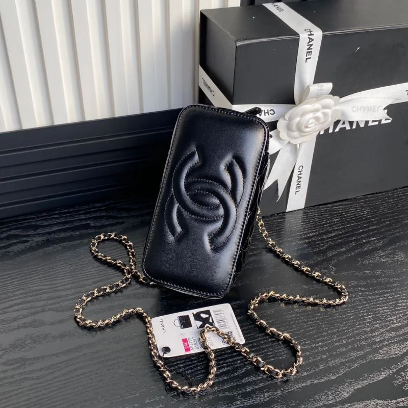 Seasonal Chanel Cosmetic Bags 55095