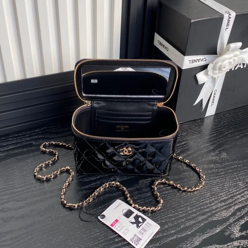 Seasonal Chanel Cosmetic Bags 55095