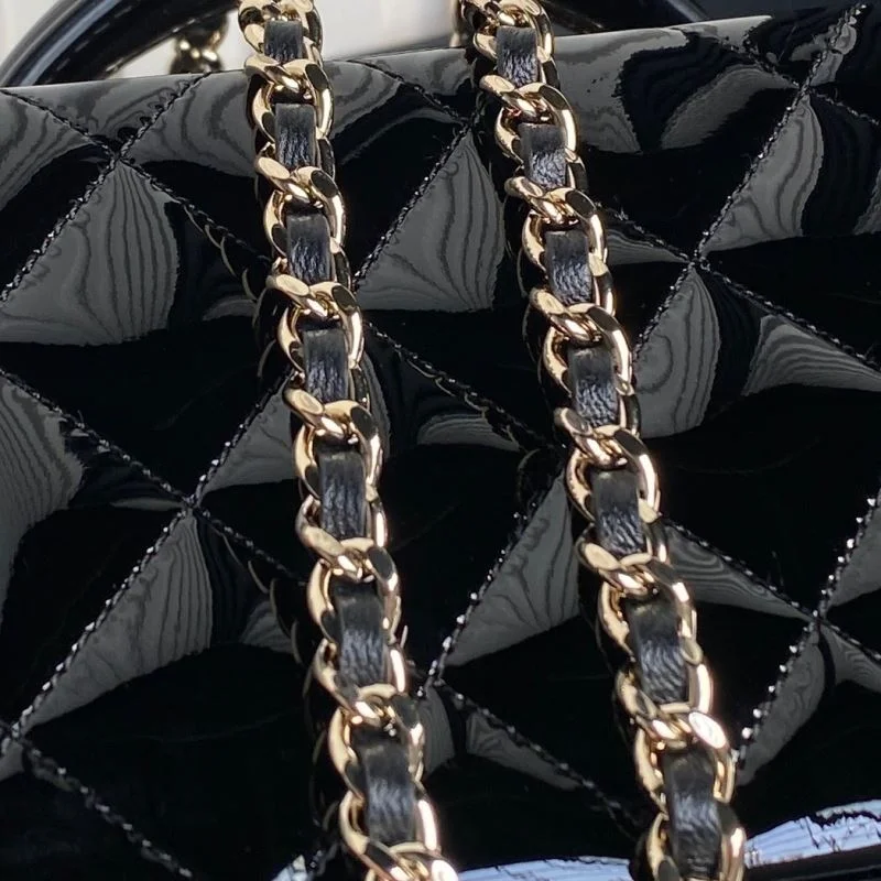 Seasonal Chanel Cosmetic Bags 55095