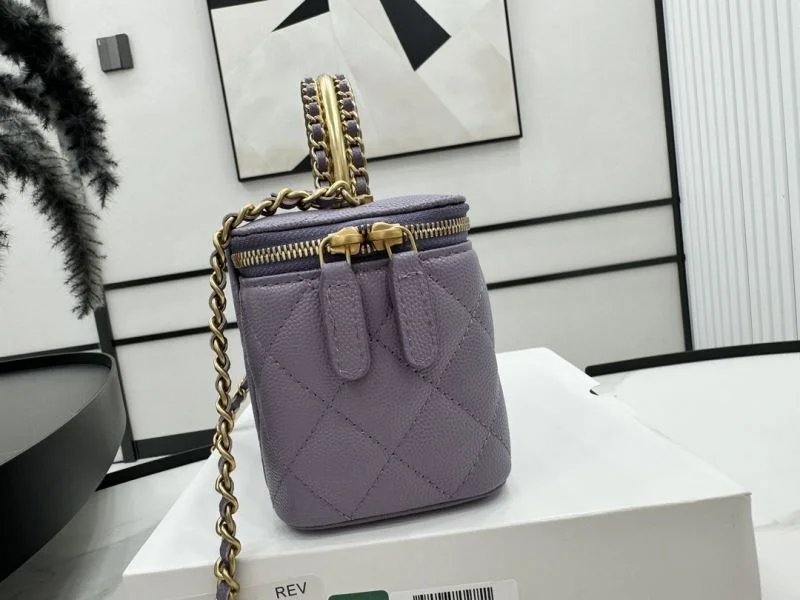 Chanel Cosmetic Bags Fashionable 55098