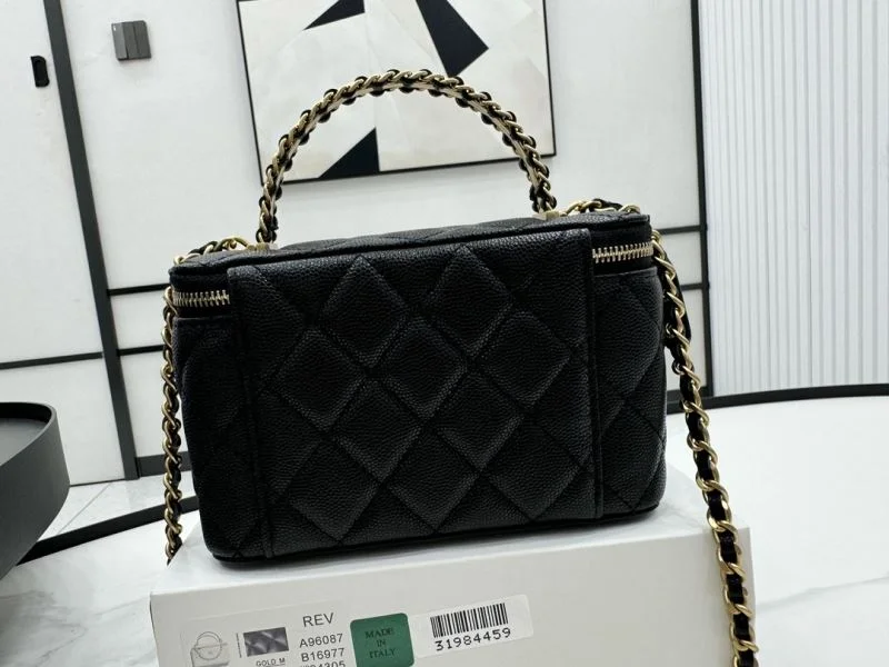 Chanel Cosmetic Bags Soft 55093