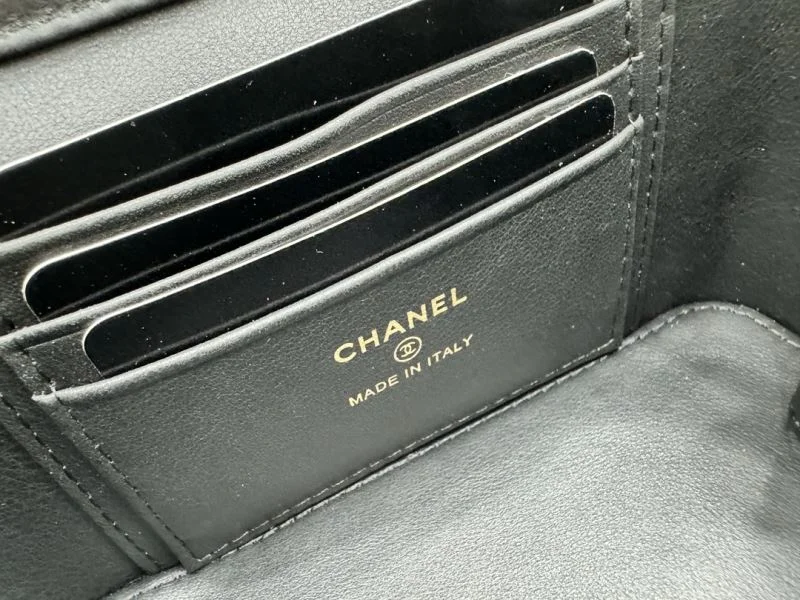 Chanel Cosmetic Bags Soft 55093