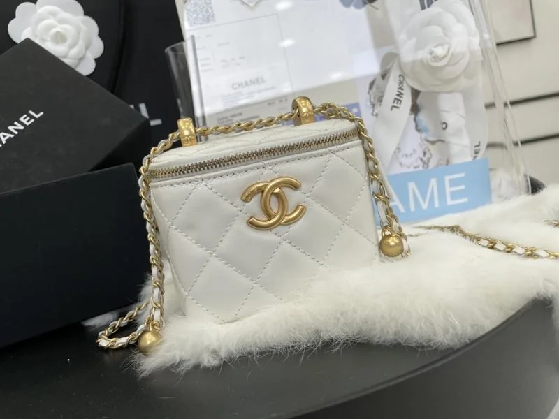 Compact Chanel Cosmetic Bags 55118