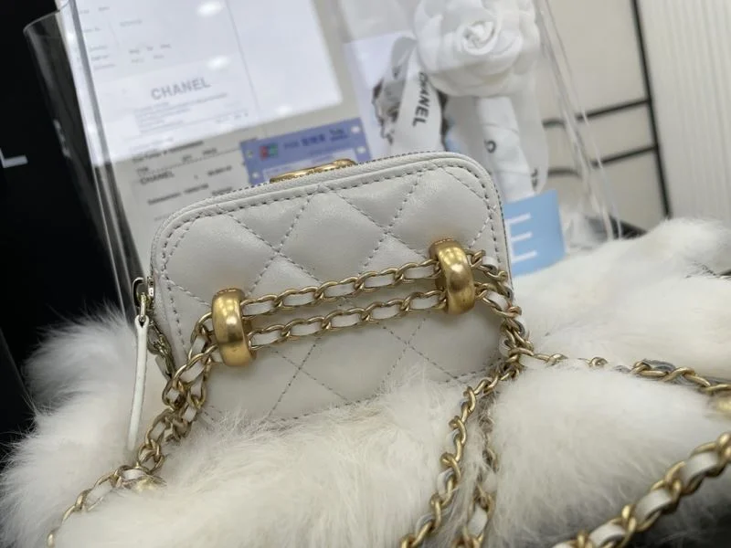Compact Chanel Cosmetic Bags 55118