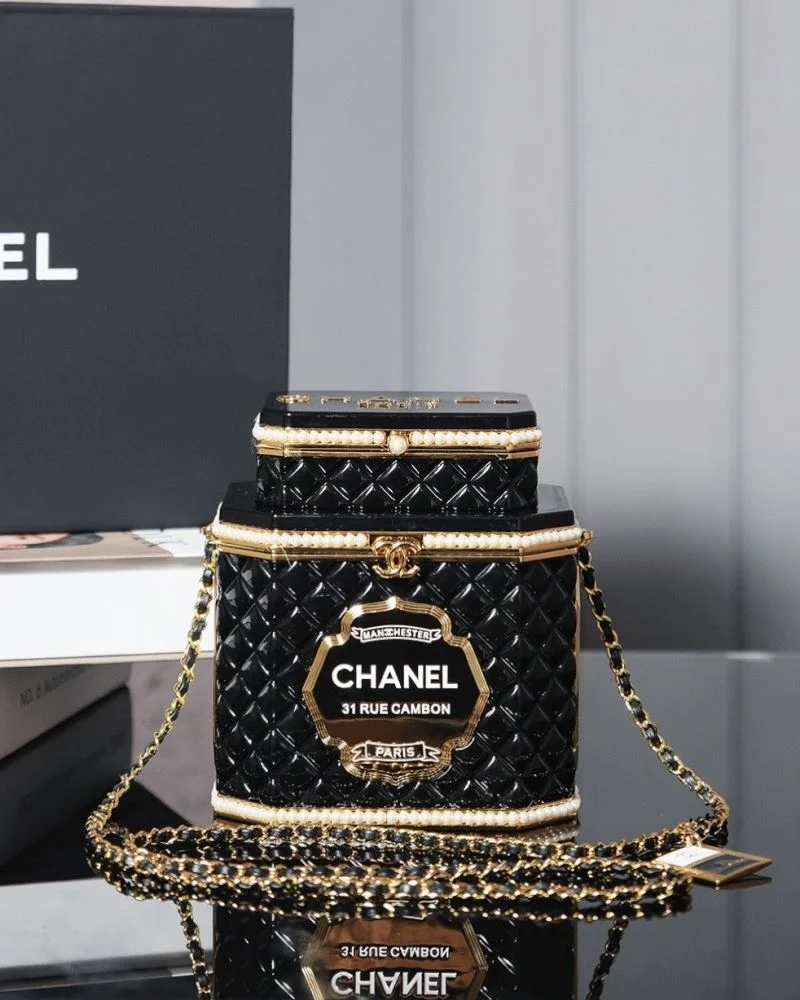 RelaxedFit Chanel Cosmetic Bags 55092