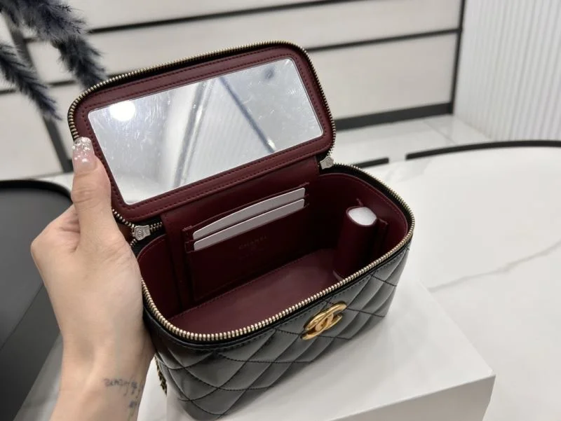 Sporty Chanel Cosmetic Bags 55091