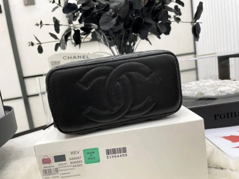 Chanel Cosmetic Bags Stylish 55089