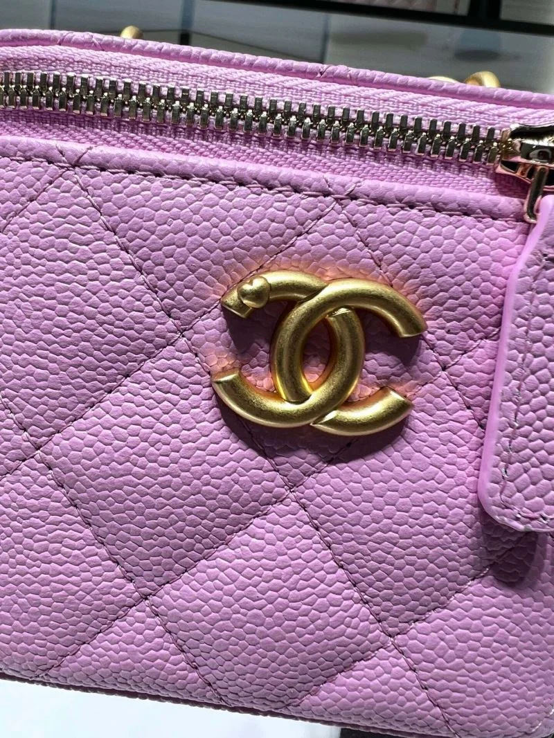 Resilient Chanel Cosmetic Bags 55082