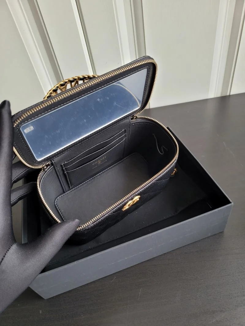 Durable Chanel Cosmetic Bags 55076