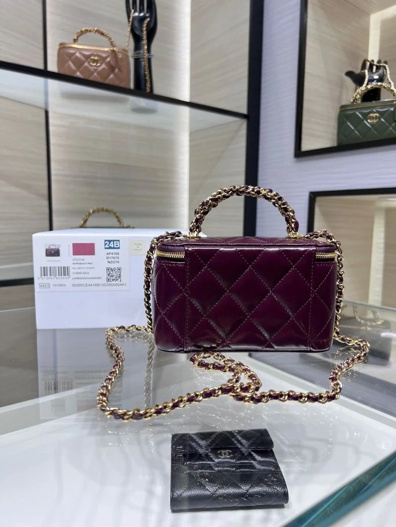 Chanel Cosmetic Bags Vibrant 55075