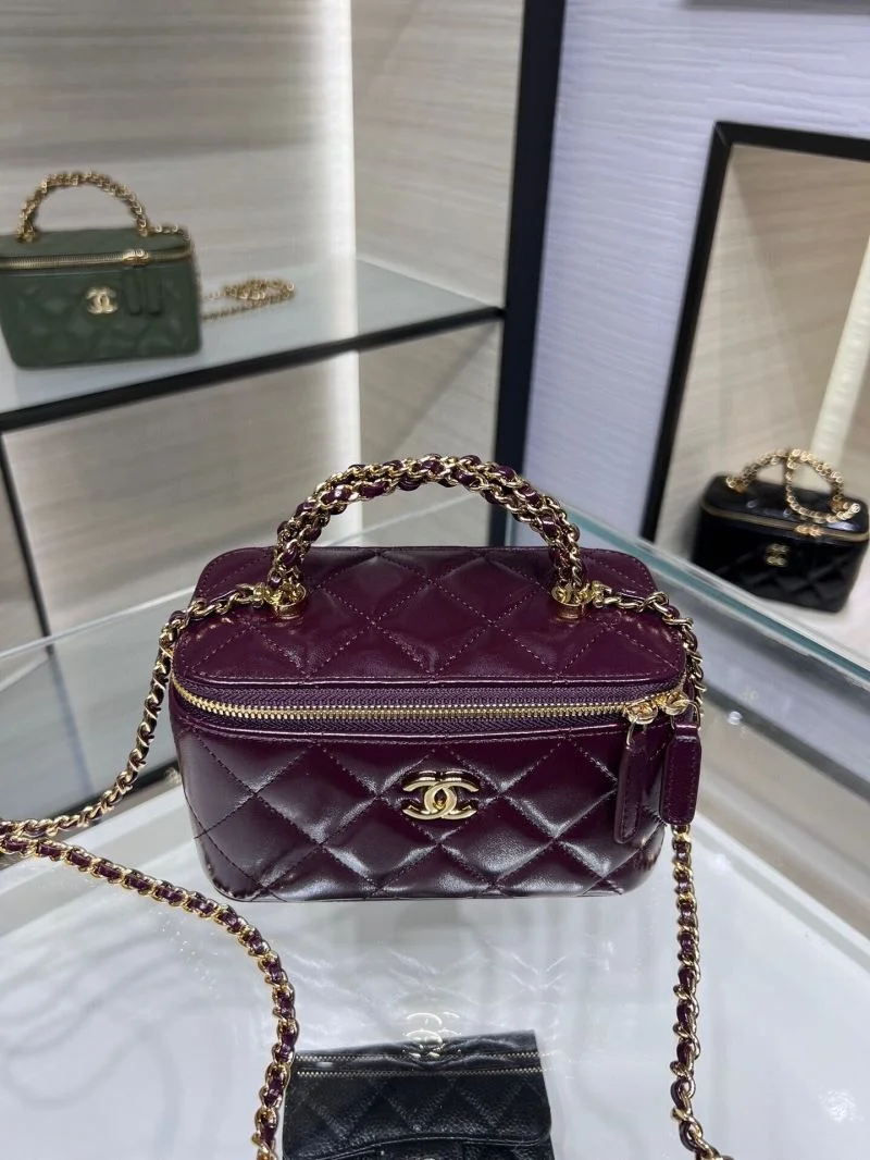 Chanel Cosmetic Bags Vibrant 55075